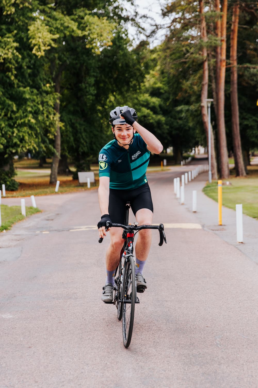 Gordonstoun student gets on his bike to complete world-famous NC500